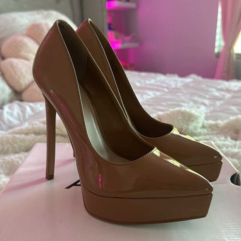 Aldo Brown High Heel Pumps